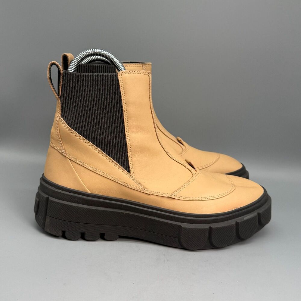 SOREL Caribou X Women 10 Tan Brown Canoe Leather Pull-On Waterproof Chelsea Boot